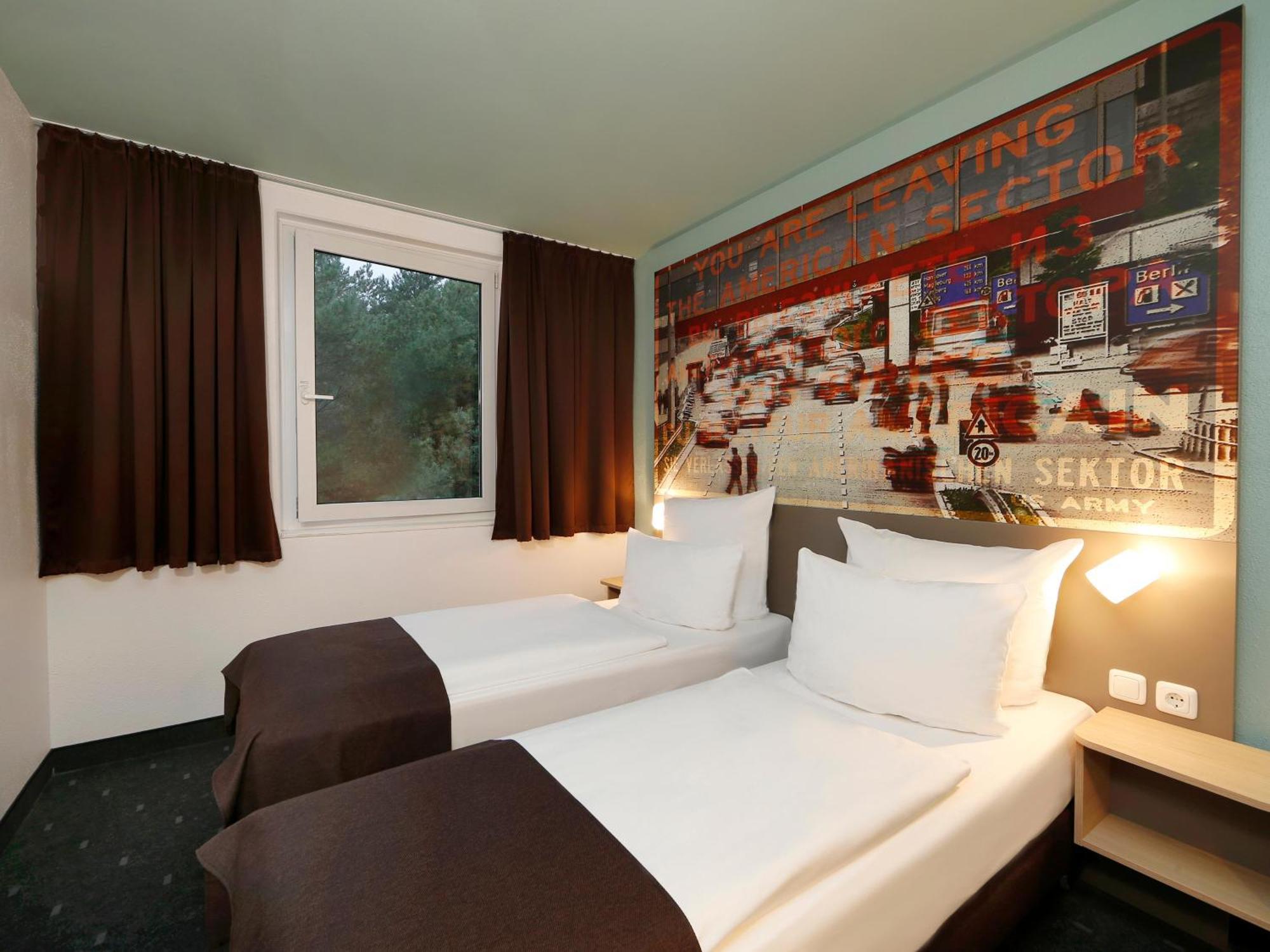 B&B Hotel Berlin-Dreilinden Kleinmachnow Kültér fotó
