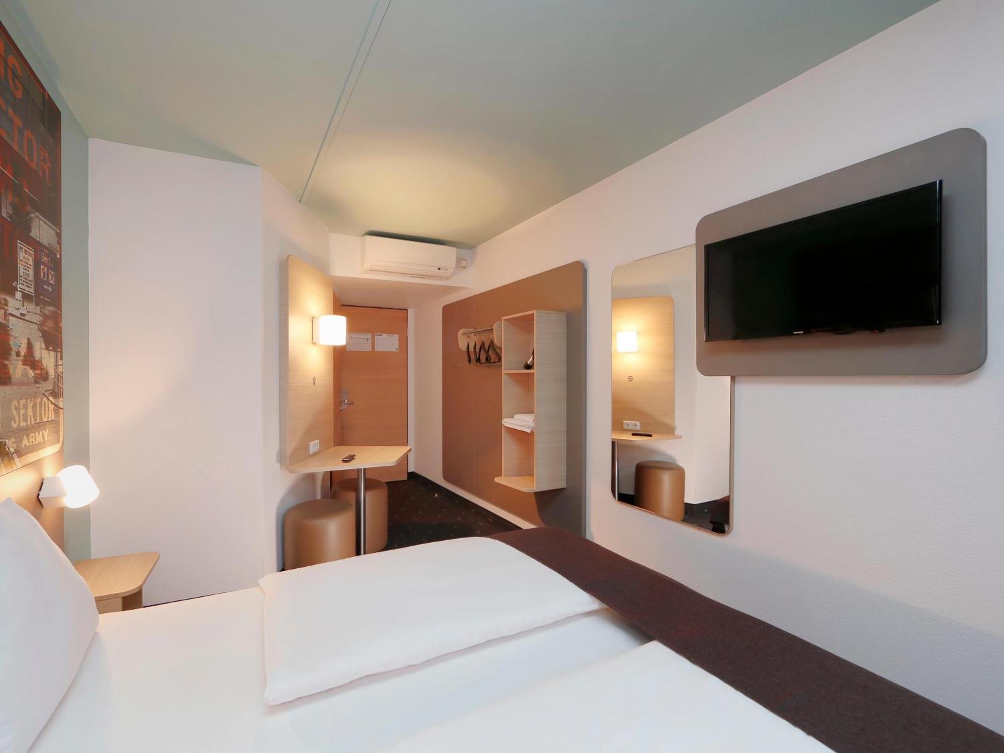 B&B Hotel Berlin-Dreilinden Kleinmachnow Kültér fotó