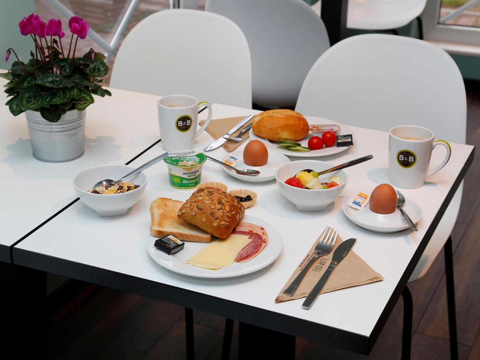 B&B Hotel Berlin-Dreilinden Kleinmachnow Kültér fotó